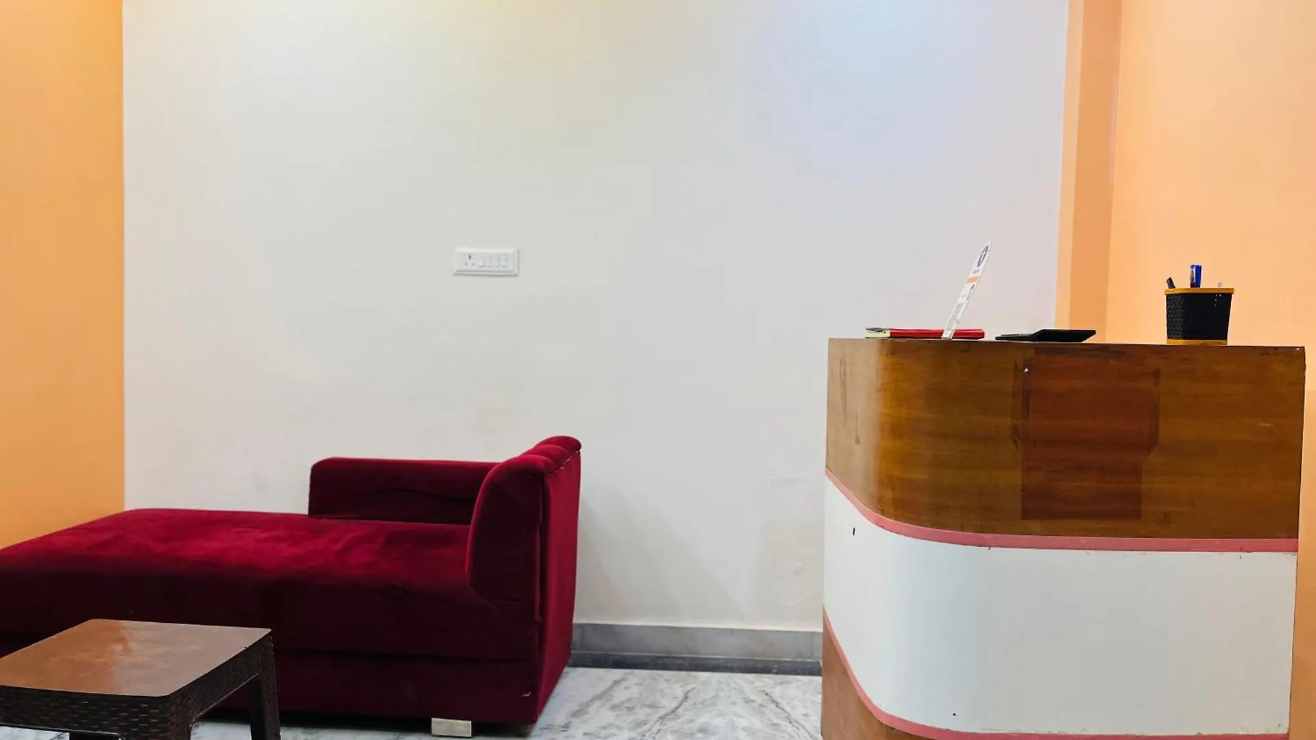 Hotel Stayever Homestay Agra
