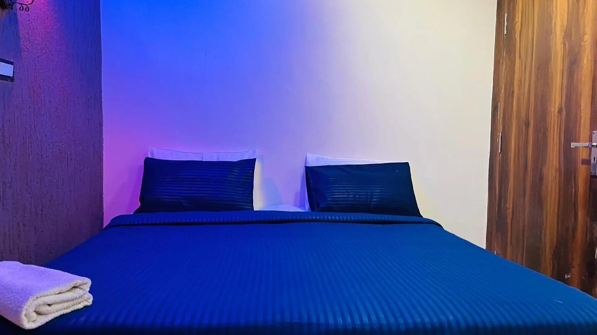 Stayever Homestay Agra  3*, Agra (Uttar Pradesh) India